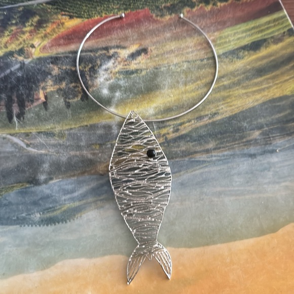 silver fish necklace choker new - Picture 2 of 5